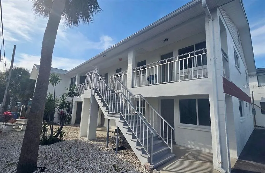 Building Photo - 7338 Coquina Way #1