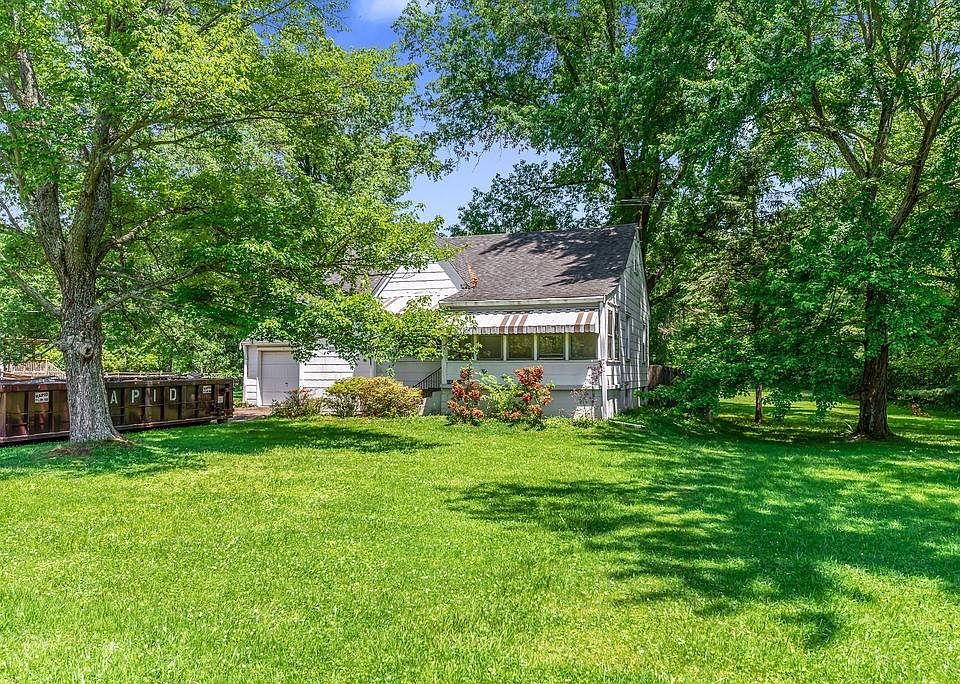 1st image of 4222 Clough Ln