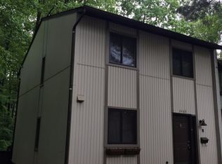 2463 Pyrenees Ct, Reston, VA 20191