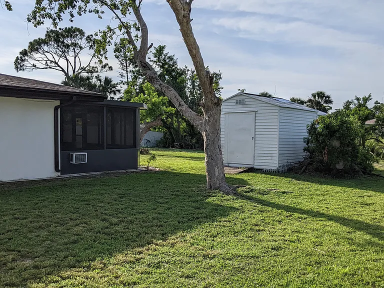 21358 Burkhart Dr — Photo 5