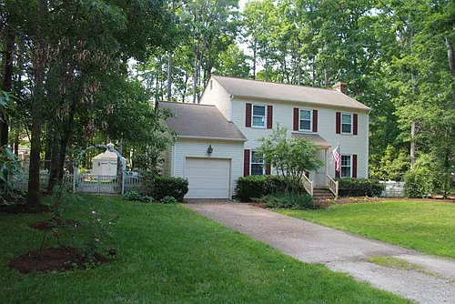 119 Sabre Dr Photo 1