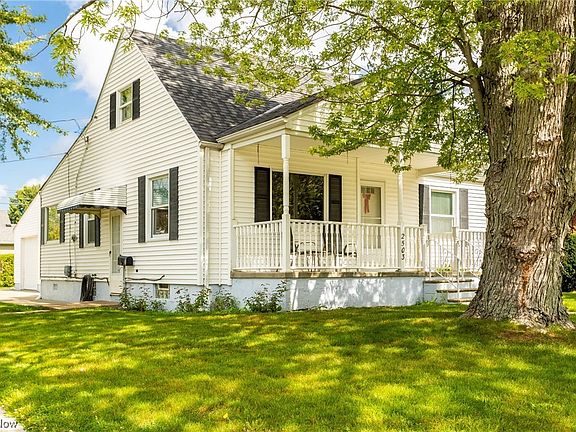 2nd image of 2503 E 35th St