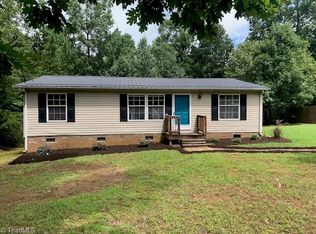 217 Willow Oaks Farm Dr, Stoneville, NC 27048