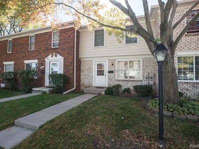 2618 S Seaton Circuit, Warren, MI, 48091