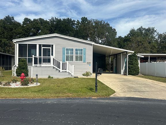 2nd image of 18445 Pondview Dr