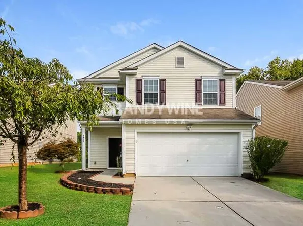 8950 Chalkstone Rd, Charlotte, NC 28216