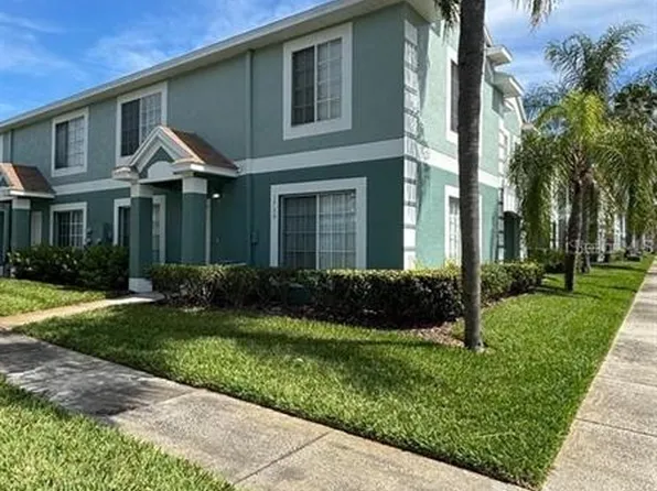1735 Fluorshire Dr, Brandon, FL 33511