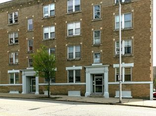 27 Irving St APT 4, Worcester, MA 01609