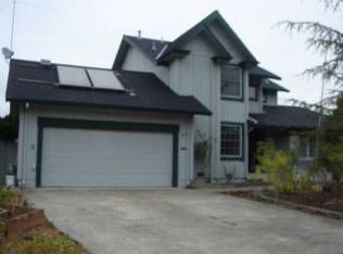 1677 Del Oro Cir, Petaluma, CA 94954