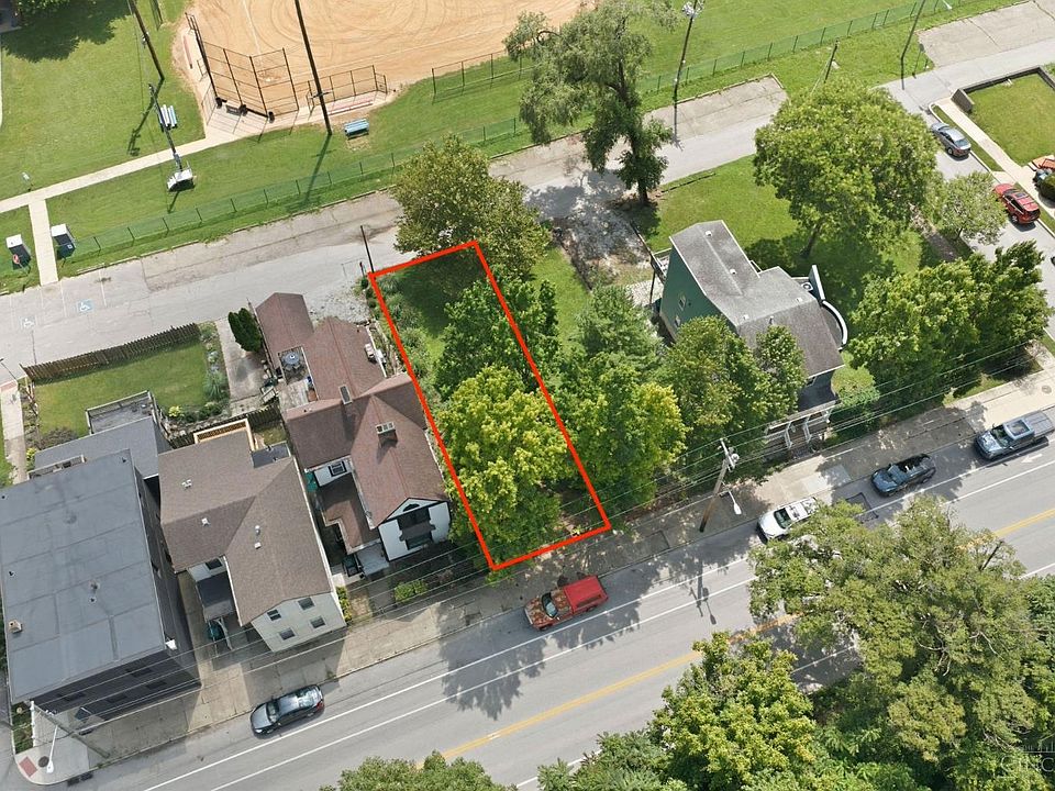 1st image of 3039 Riverside Dr