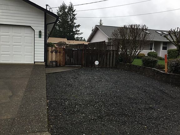 5th image of 612 N 13th St
