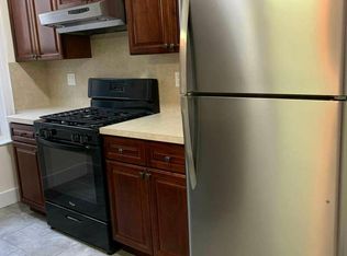 26-45 29th St #TOP, Astoria, NY 11102