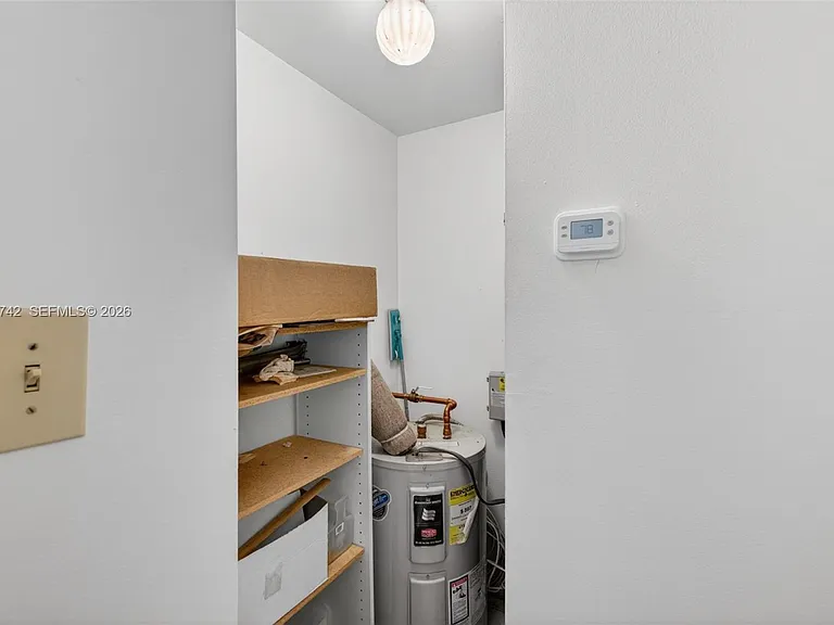 3100 W Rolling Hills Cir #303 — Photo 39
