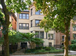 635 W Sheridan Rd APT 3, Chicago, IL 60613