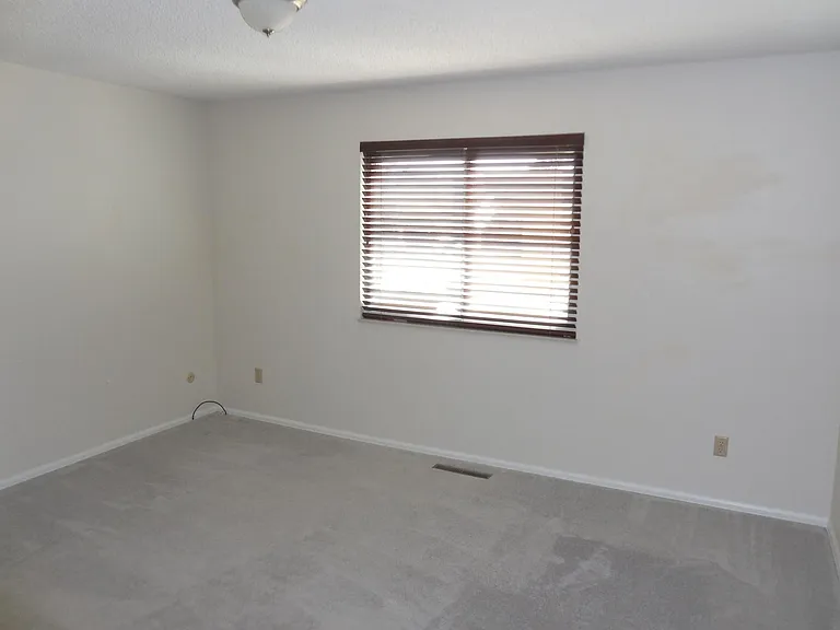 918 Fontmore Rd — Photo 13