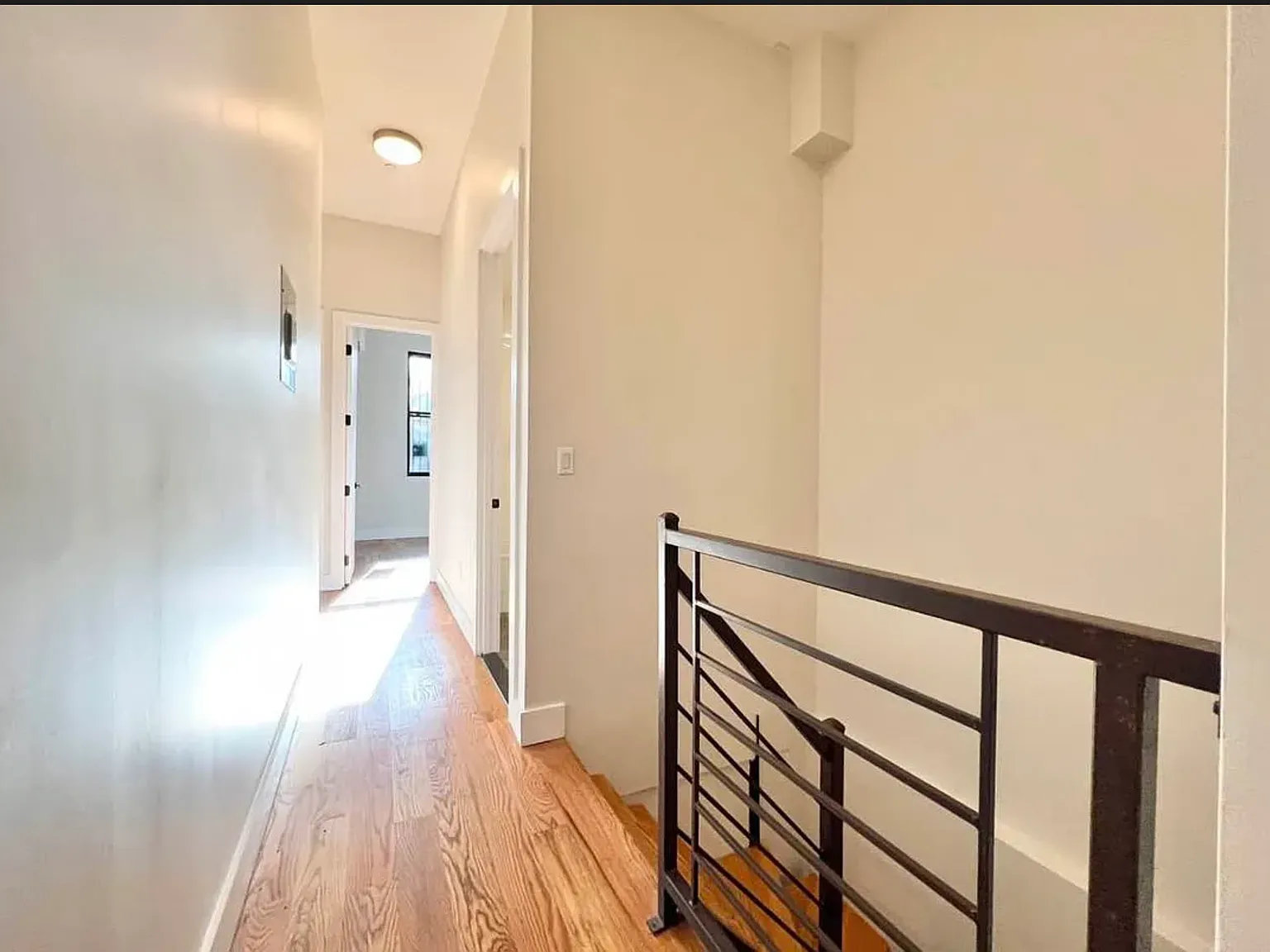 1081 Madison Street — Photo 3