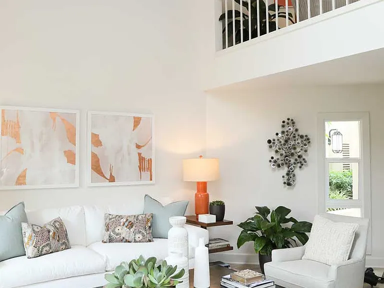 Promontory Point Apartment Homes — Photo 18