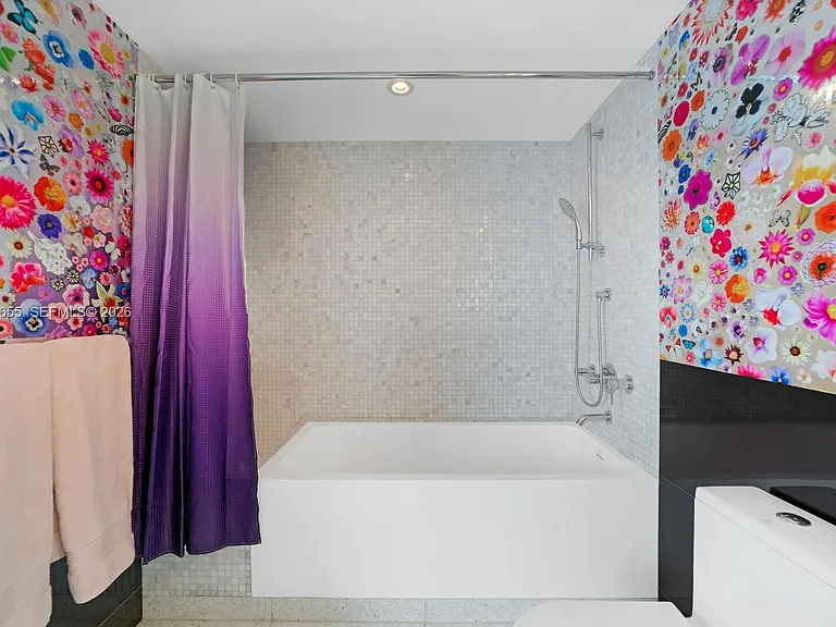 5801 Collins Ave #1200 — Photo 43
