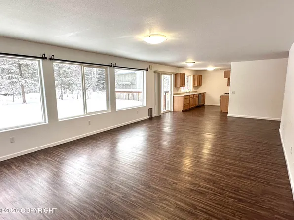 216 Geranium Rd, Soldotna, AK 99669