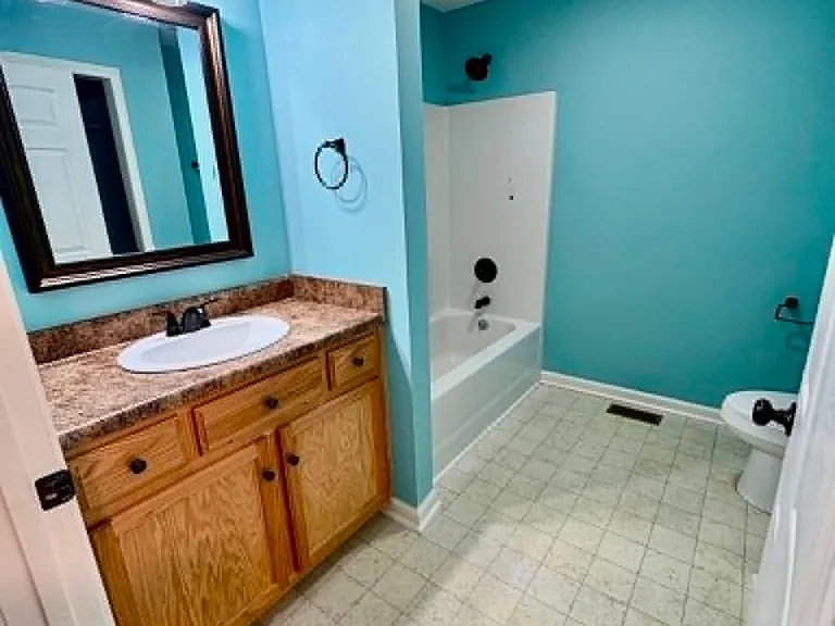 299 J Hunt Rd — Photo 11