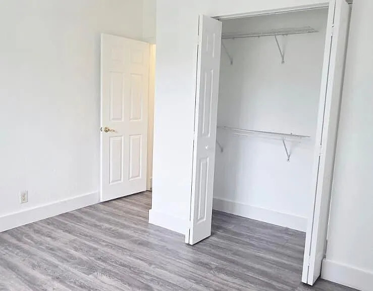 8320 Lagos De Campo Blvd — Photo 14