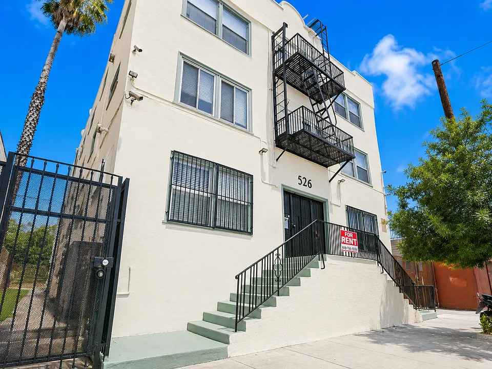 526 S Union Avenue