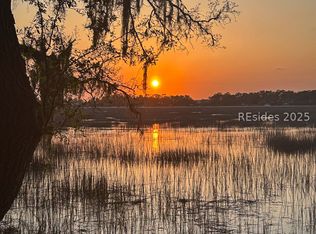 70 Paddle Boat Ln APT 108D, Hilton Head Island, SC 29928