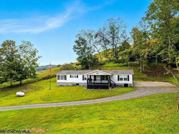 1756 Corbin Branch Rd, Bridgeport, WV 26330