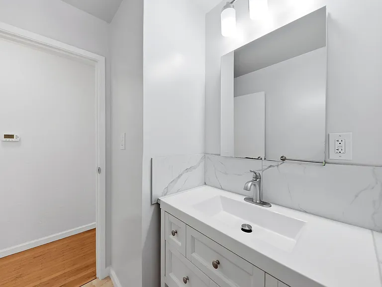4252 Callan Blvd — Photo 31