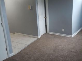 2 Long St APT 1R, East Orange, NJ 07017