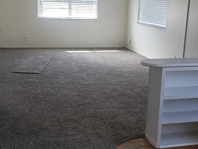 122 W Marquita #B — Photo 5