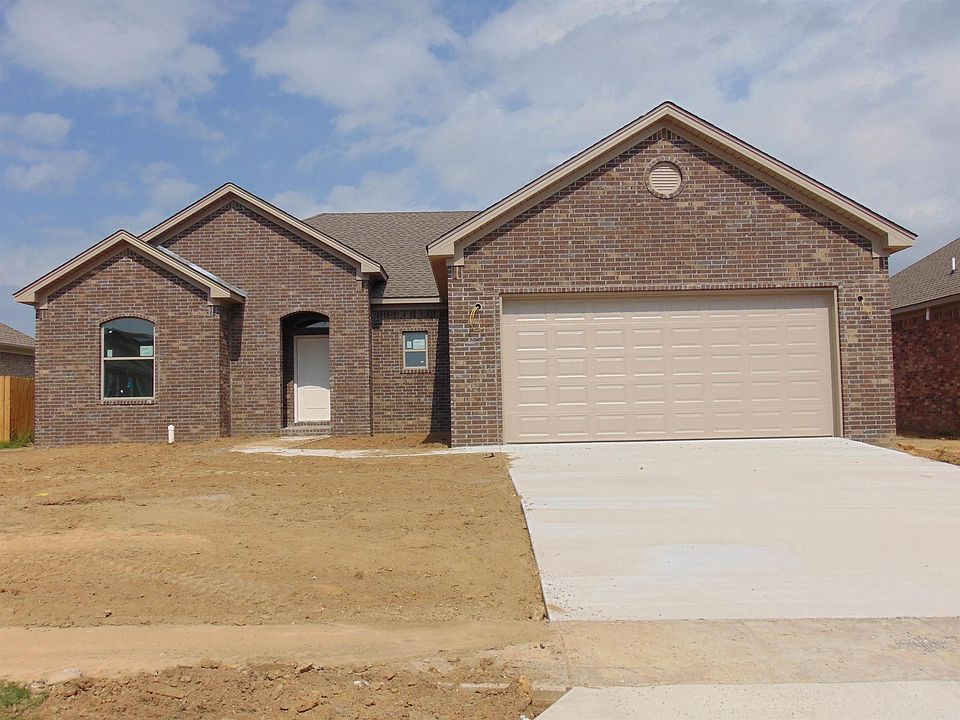 1st image of 24 Rush Creek Dr