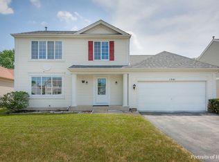 1341 Golden Oaks Pkwy, Aurora, IL