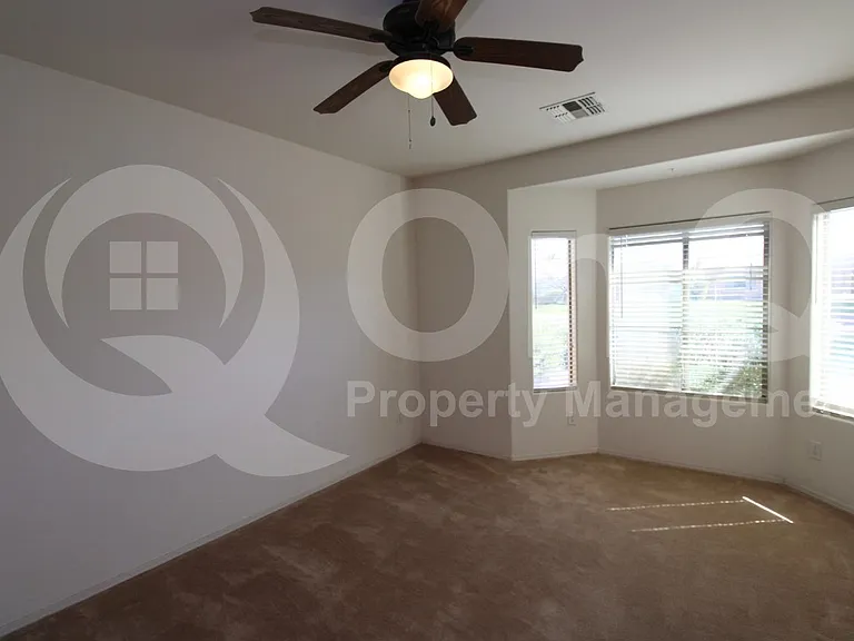 42599 W Candyland Pl — Photo 18