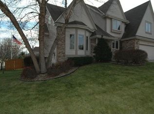 1023 Creighton Rd, Papillion, NE 68046