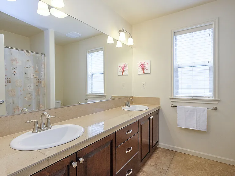6572 NW 164th Ave — Photo 14