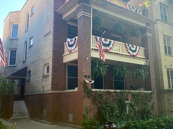 3rd image of 1347 W Granville Ave Unit 1