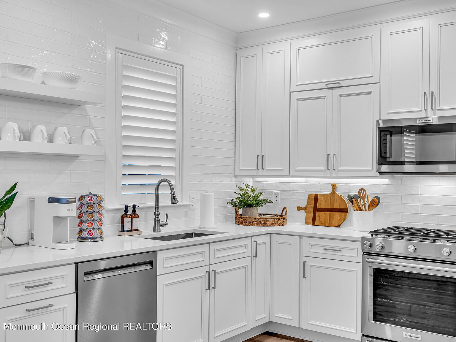 711 Mill Pond Way UNIT 111, Eatontown, NJ 07724 MLS 22330111 Zillow