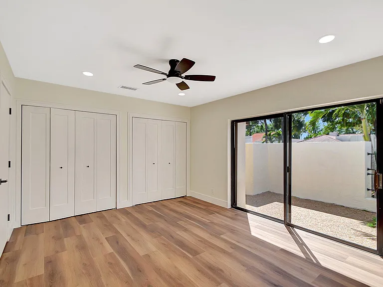 21440 Campo Allegro Dr — Photo 25
