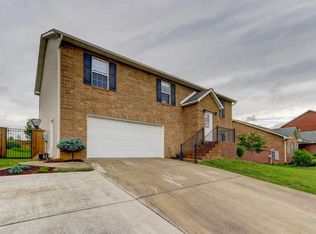 6705 Casa Bella Dr, Knoxville, TN 37918