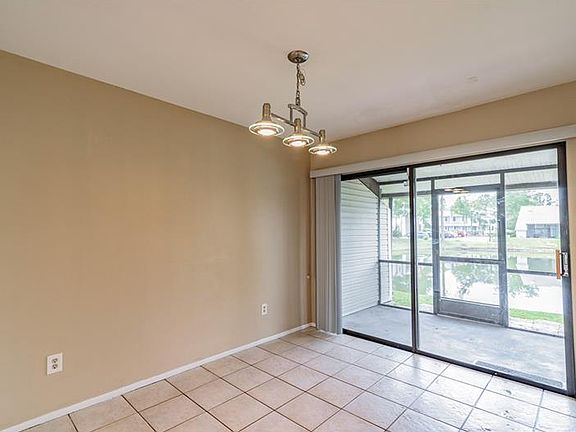 5th image of 5404 Britwell Ct