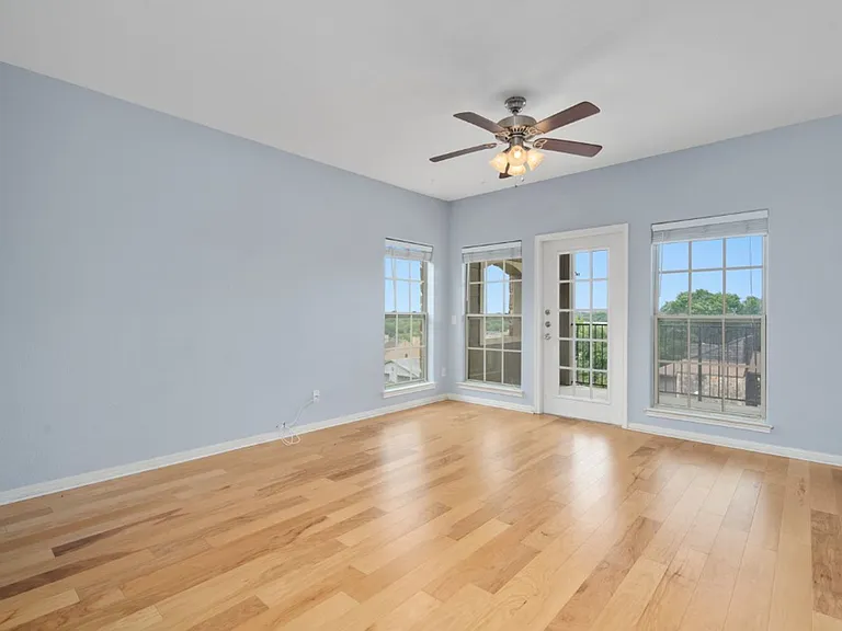 6810 Deatonhill Dr #1200 — Photo 5