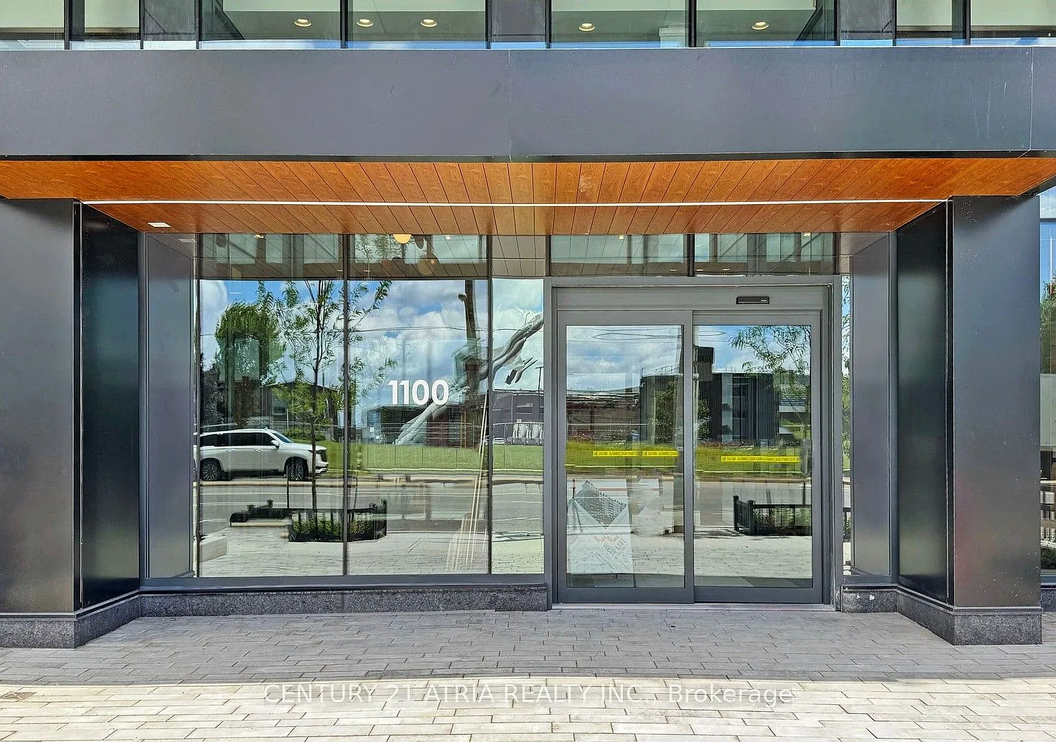 2 bed, $2,450 — Photo 3