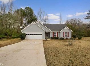 2 Mineral Springs Ln, Newnan, GA 30263