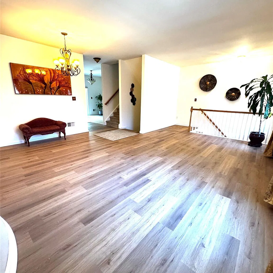3 bed, 3.5 bath, 1750 sqft, $3,850 — Photo 3