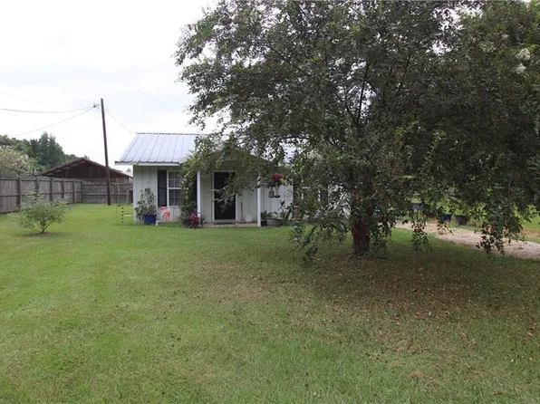 110 Robins Ln, Bunkie, LA 71322