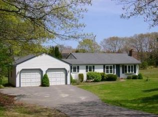 16 Greener Pastures Ln, Plymouth, MA 02360