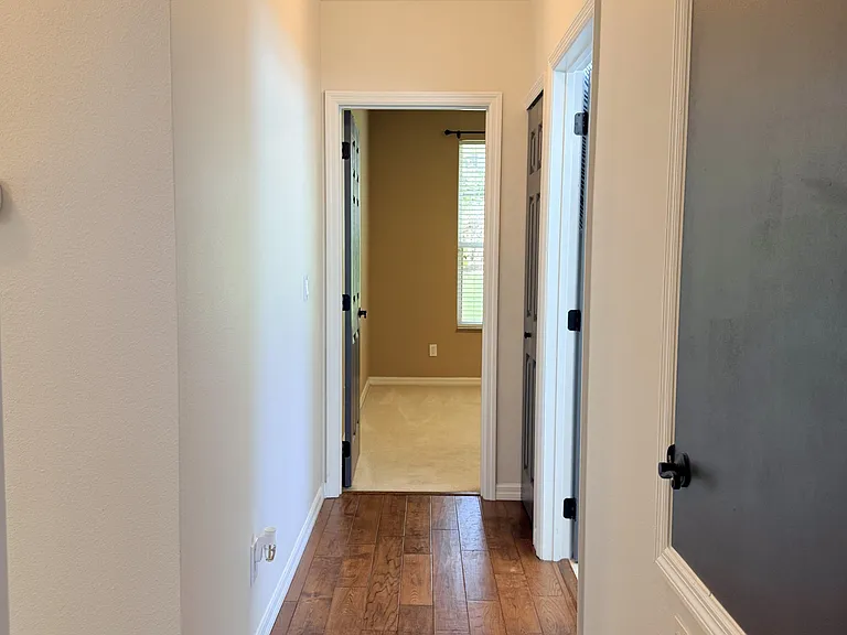 1672 Turnstone Way — Photo 31
