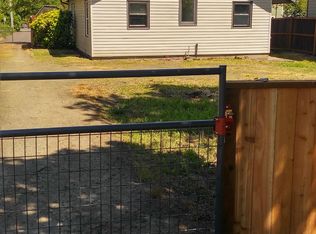 540 N 12th St, Philomath, OR 97370