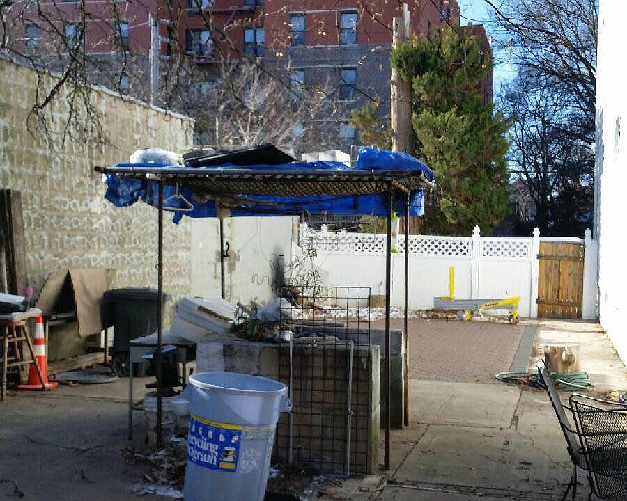 1st image of 1175 E 43rd St